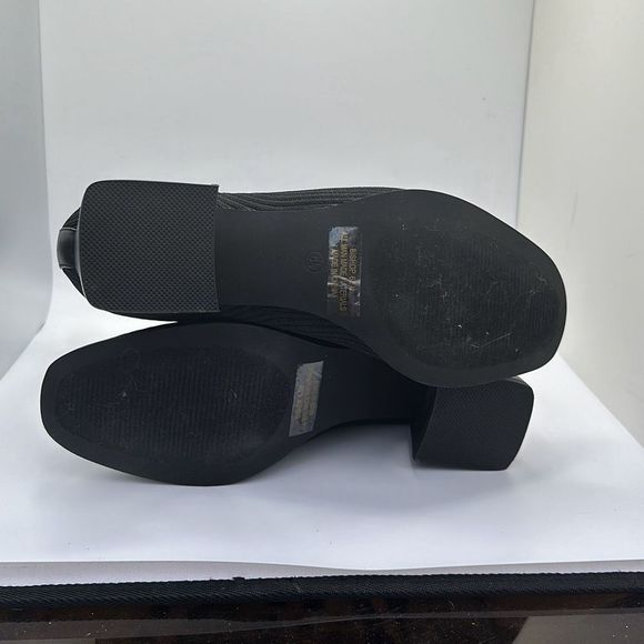 CUSHIONAIRE Women's Stretch boot +Memory Foam 6.5 BLACK - Picture 5 of 6